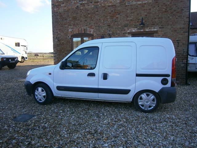 kangoo1.JPG